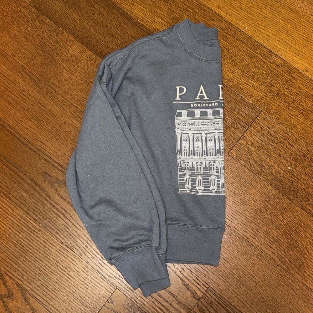 Abercrombie & Fitch Sweater - Picture 2 of 4